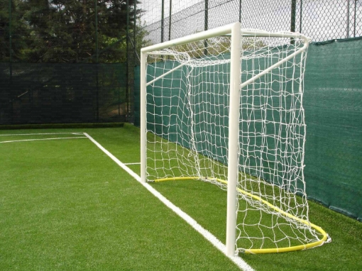 Obrázek Poarta futsal otel 3x2 m, montata in manșoane, cu suporturi sudate si lant pentru plasa