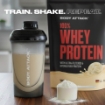 Obrázek ŠEJKR ČERNÁ/ČERVENÁ 600 ML BODY ATTACK